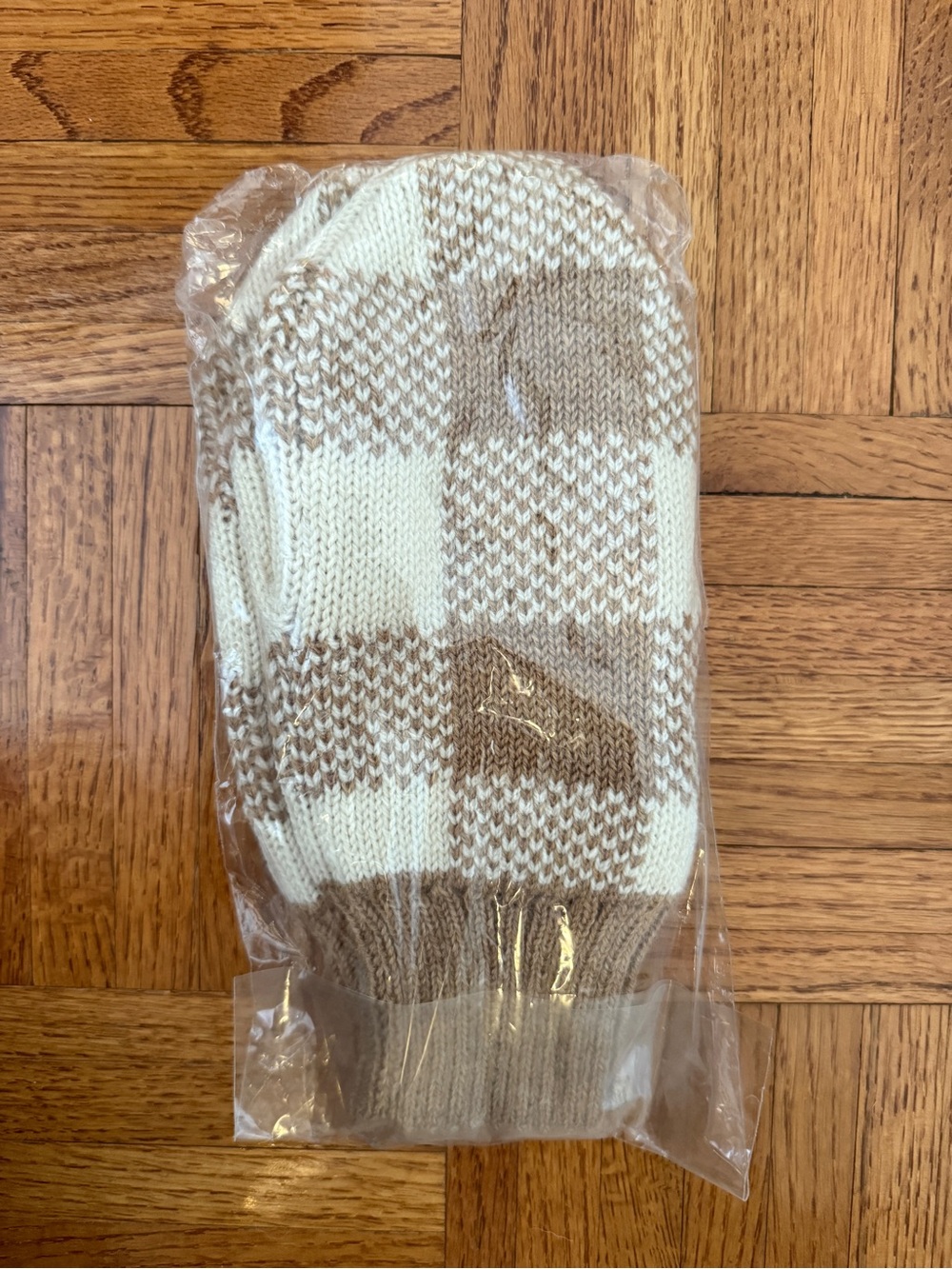 Loeffler Randal Knit Mittens - Picture 2 of 2